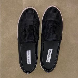 Mesh slip on sneakers